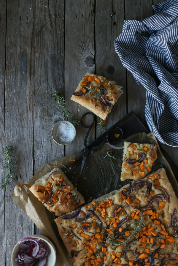 Can You Bake a Gourmet Focaccia with Sun-Dried Tomatoes and Olives?